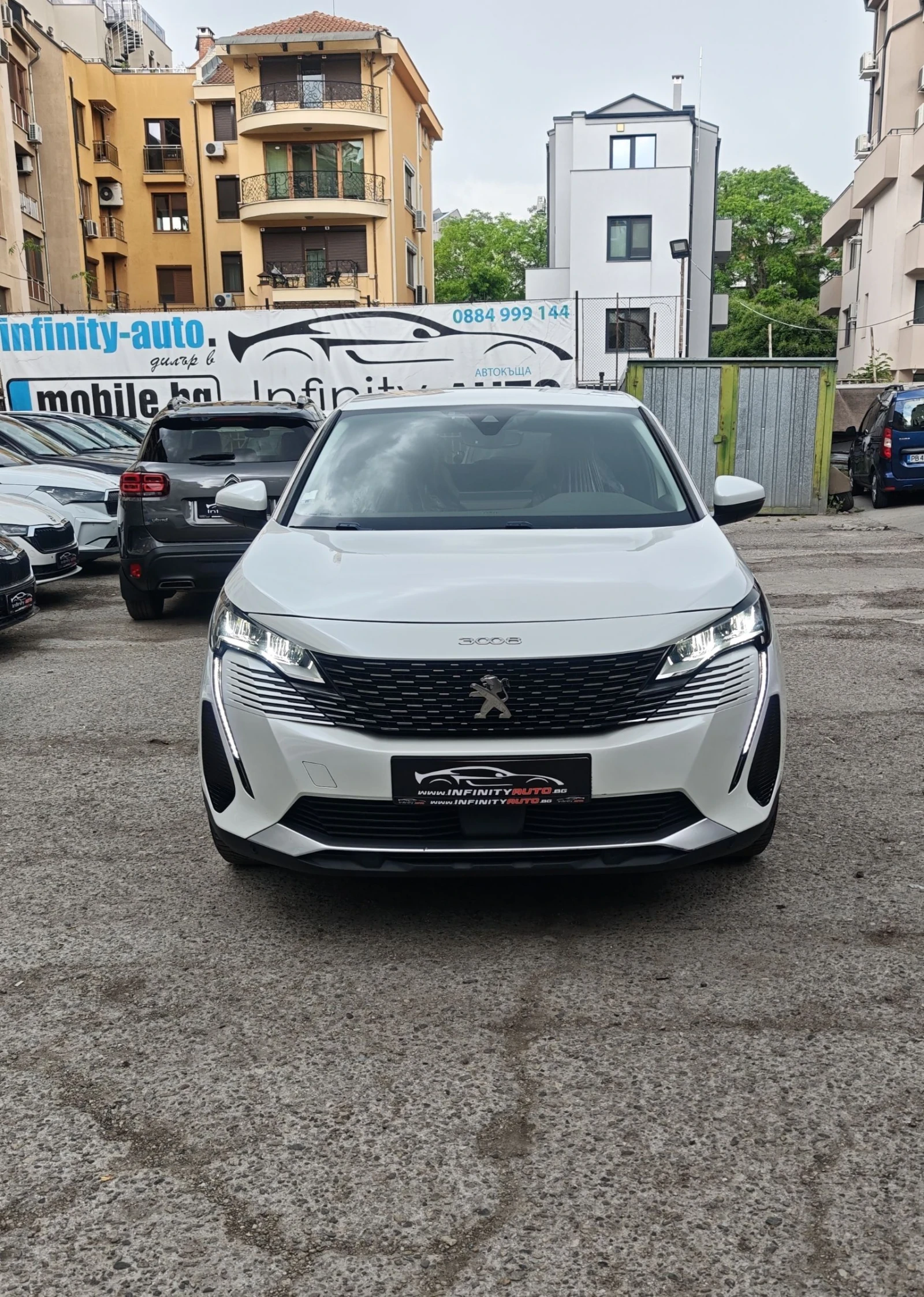 Peugeot 3008 ПЕЧКА, КАМЕРА, ПОДГРЕВ, ДИСТРОНИК, АМБИЕНТ! , снимка 2 - Автомобили и джипове - 54646563