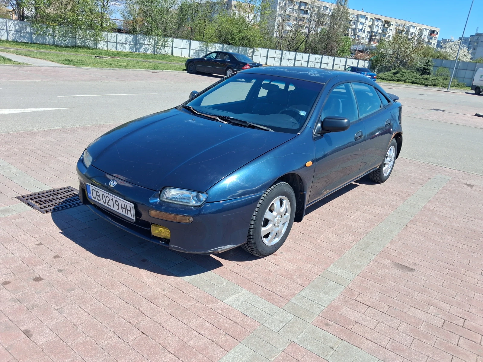 Mazda 323 1.5i BA