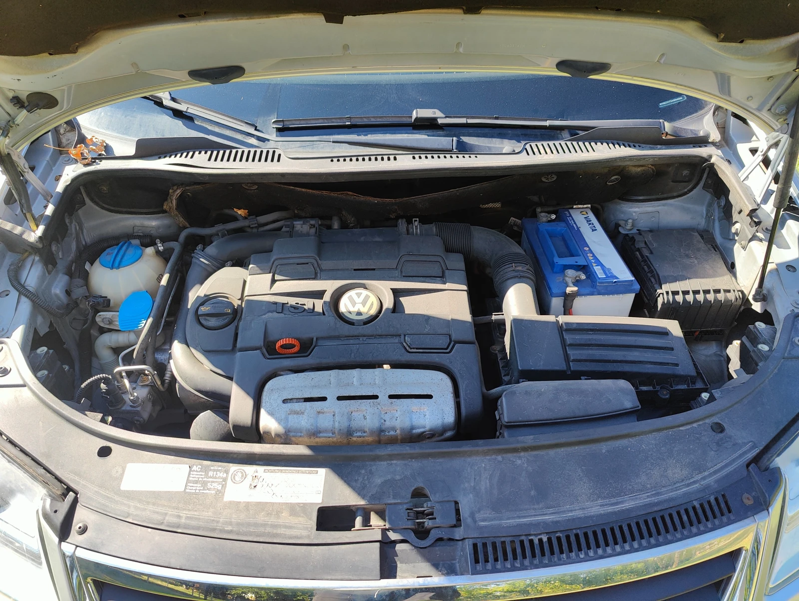 VW Touran, снимка 17 - Автомобили и джипове - 54919233
