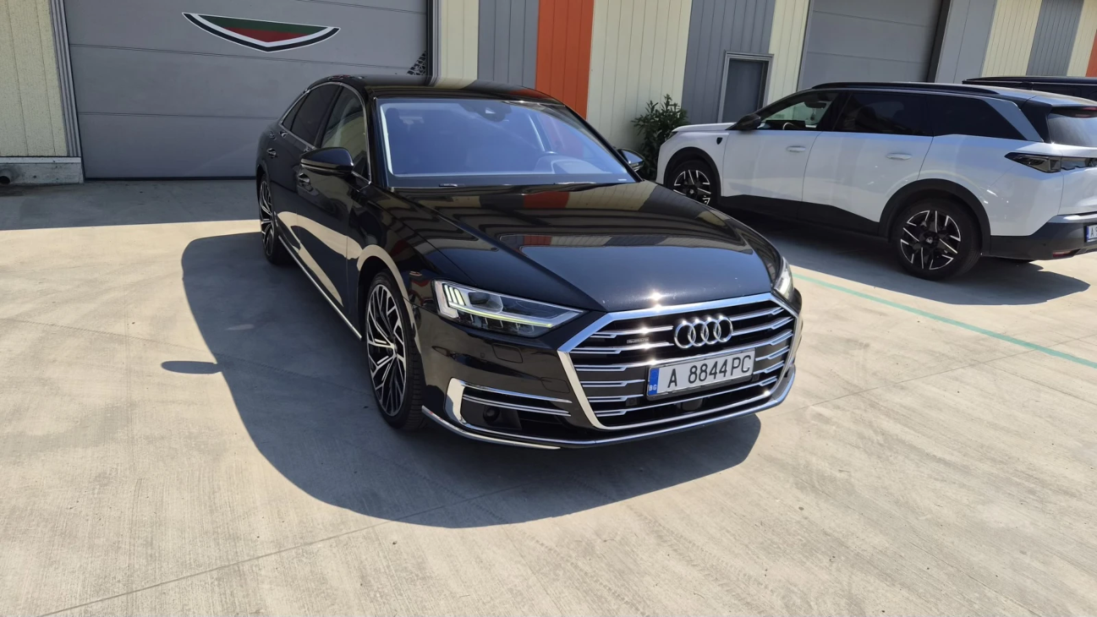 Audi A8 50 TDI ОБСЛУЖЕНА , снимка 3 - Автомобили и джипове - 55141237