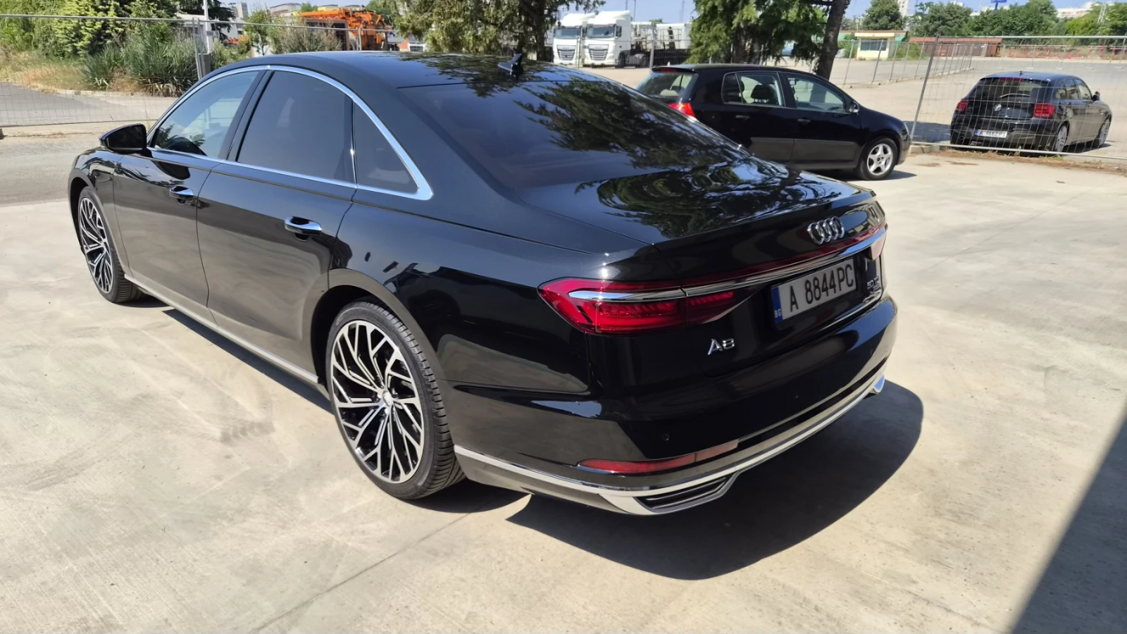 Audi A8 50 TDI ОБСЛУЖЕНА , снимка 6 - Автомобили и джипове - 55141237