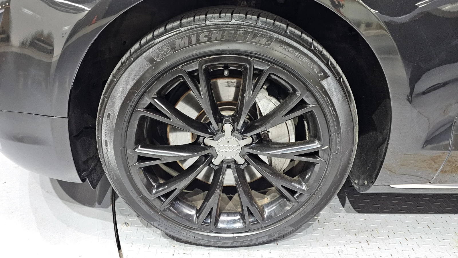 Audi A8 360* DIS* ОБДУХ* SOFT-CLOSE* 2XTV* BOSE* КРАЙНА ЦЕ, снимка 5 - Автомобили и джипове - 55153714