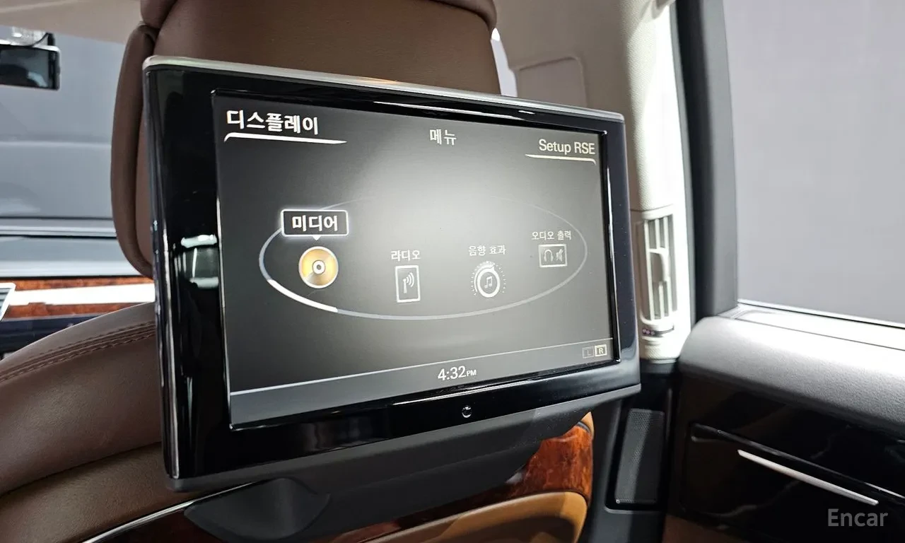 Audi A8 360* DIS* ОБДУХ* SOFT-CLOSE* 2XTV* BOSE* КРАЙНА ЦЕ, снимка 16 - Автомобили и джипове - 55153714