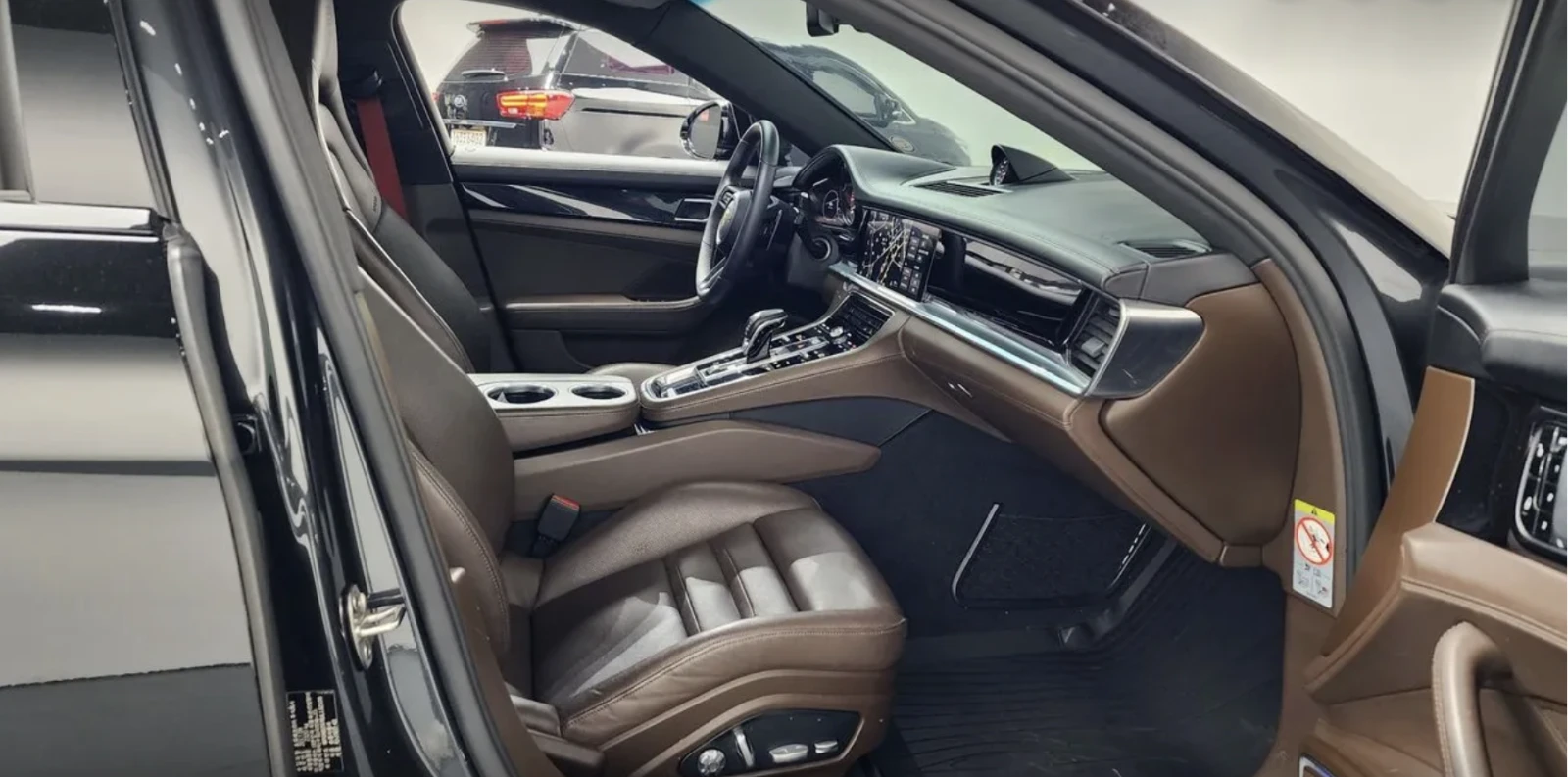 Porsche Panamera 2.9 4S, снимка 11 - Автомобили и джипове - 55314264