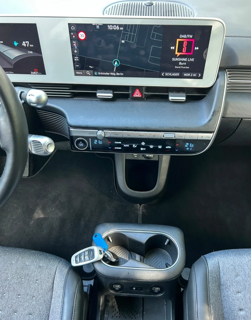 Hyundai Ioniq 5 В ГАРАНЦИЯ/СЕРВИЗНА КНИЖКА, снимка 12 - Автомобили и джипове - 55477177