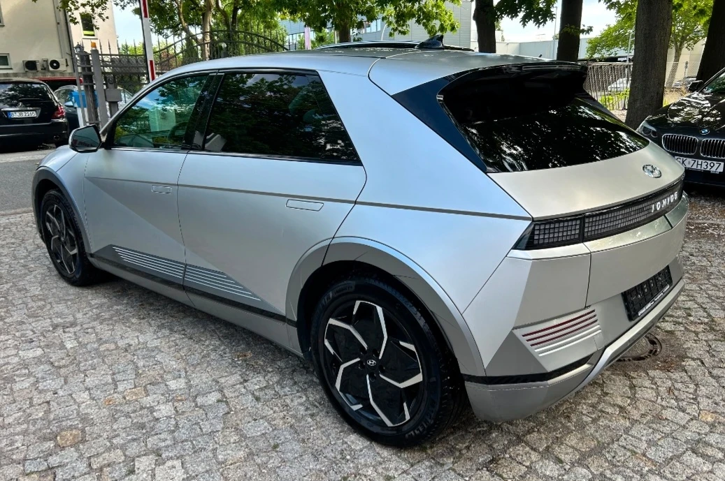 Hyundai Ioniq 5 В ГАРАНЦИЯ/СЕРВИЗНА КНИЖКА, снимка 4 - Автомобили и джипове - 55477177