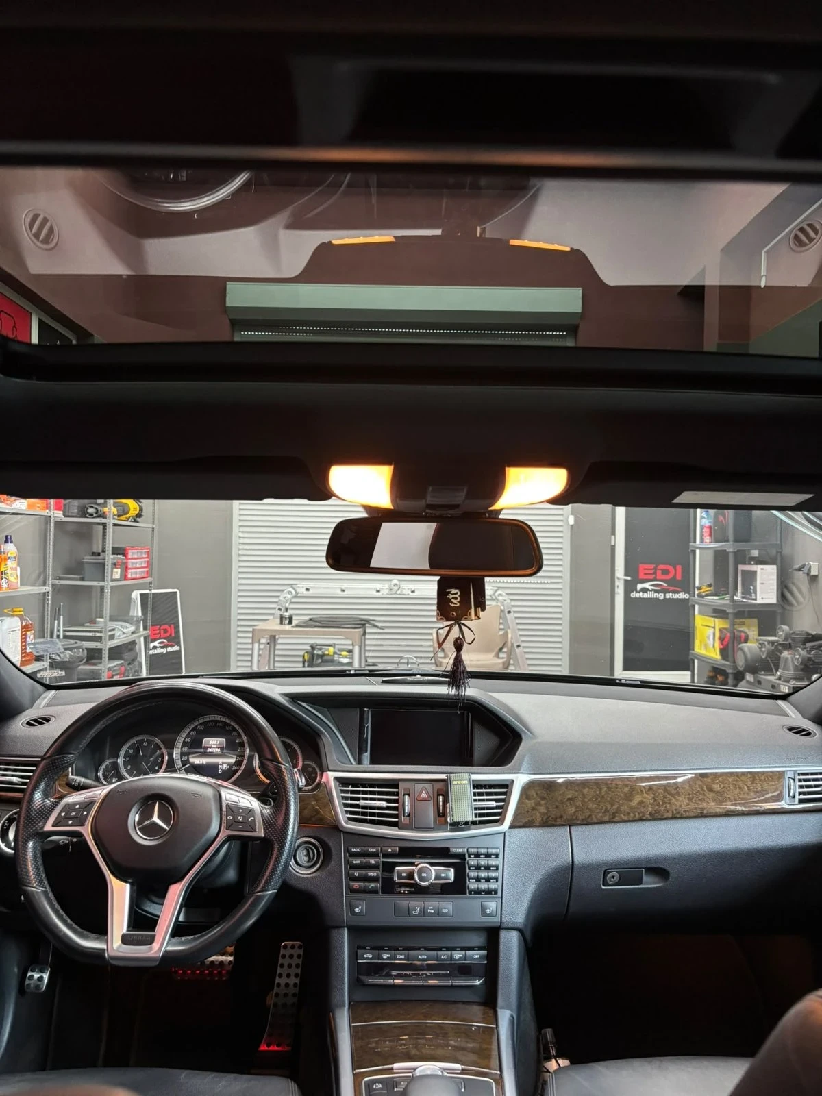 Mercedes-Benz E 350, снимка 6 - Автомобили и джипове - 55875552