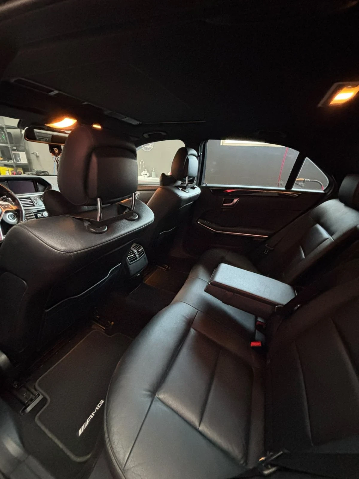 Mercedes-Benz E 350, снимка 9 - Автомобили и джипове - 55875552