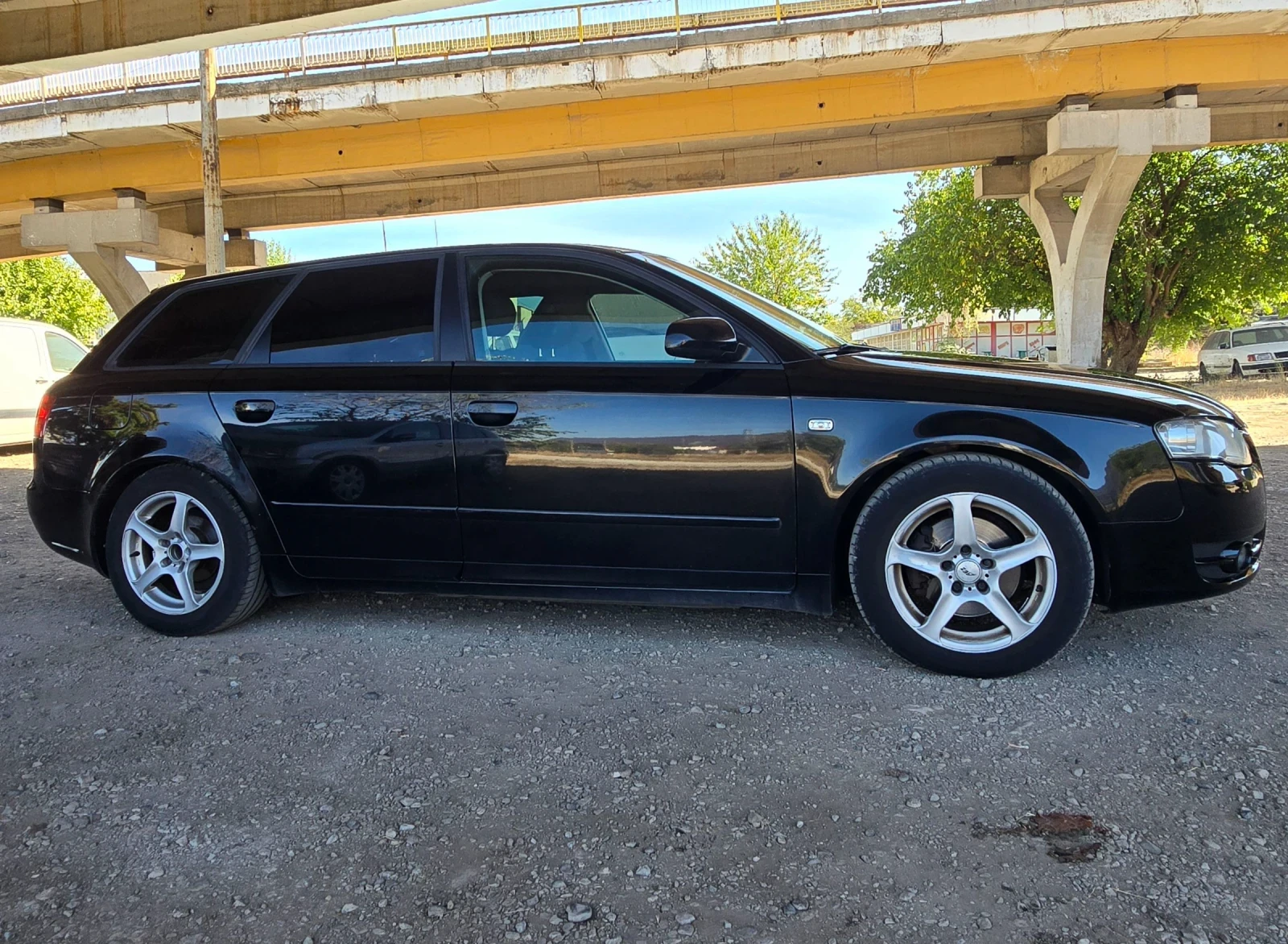 Audi A4, снимка 6 - Автомобили и джипове - 55878073