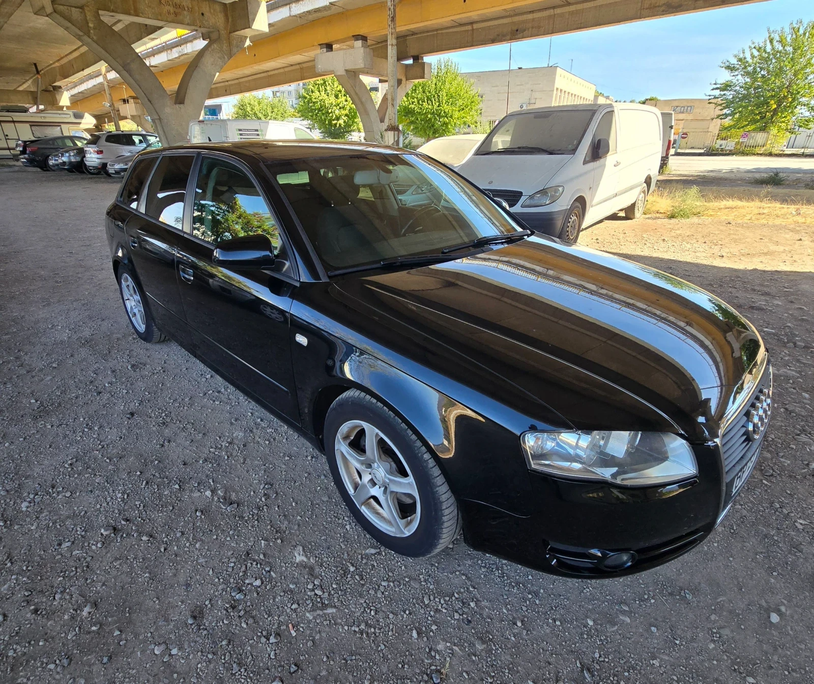 Audi A4, снимка 2 - Автомобили и джипове - 55878073