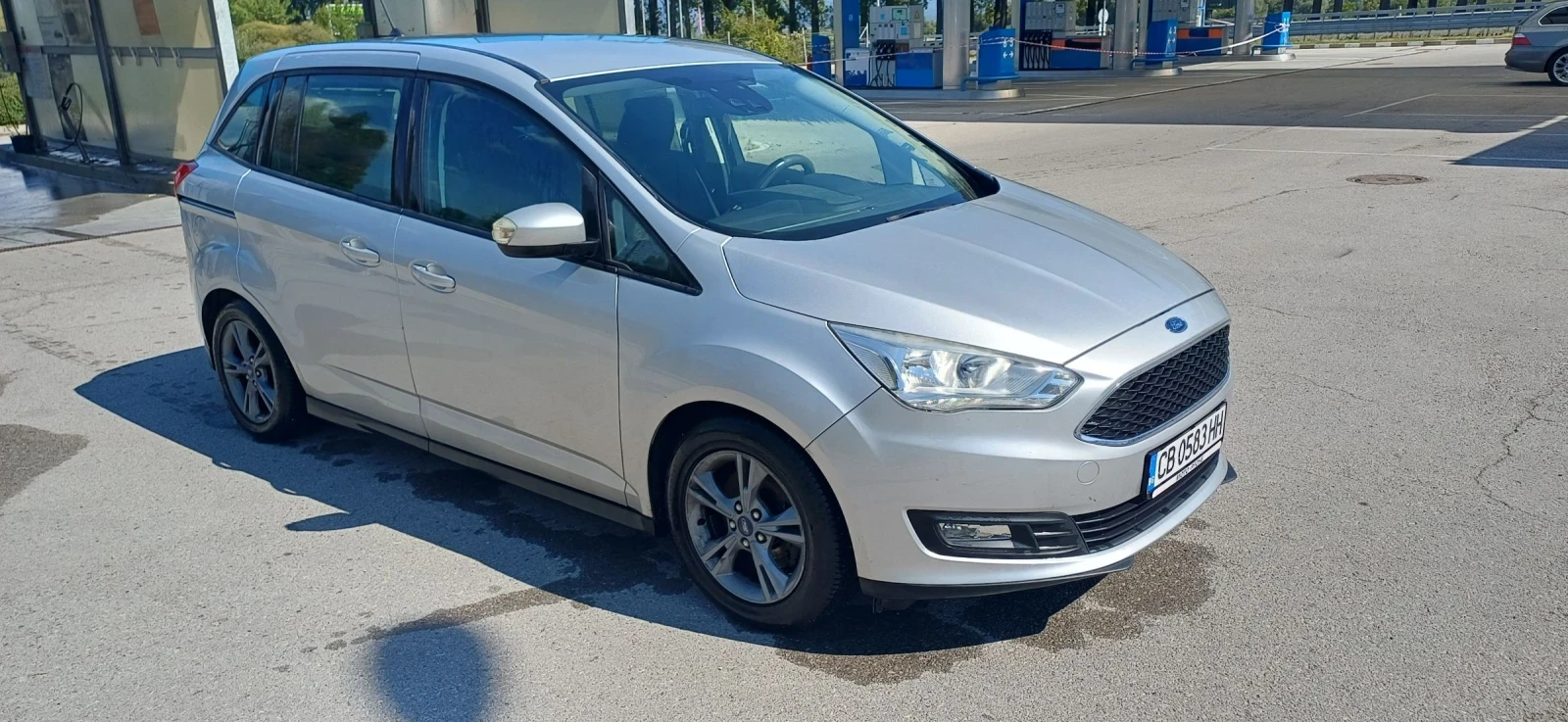 Ford Grand C-Max, снимка 4 - Автомобили и джипове - 56191936