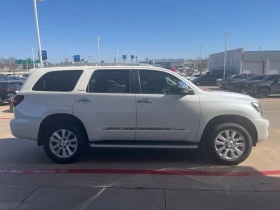 Toyota Sequoia PLATINUM * * 4X4 * * CARFAX * * АВТО КРЕДИТ * * , снимка 5