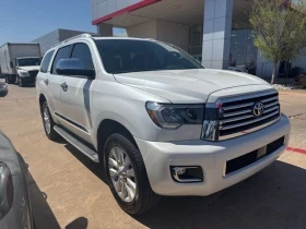 Toyota Sequoia PLATINUM * * 4X4 * * CARFAX * * АВТО КРЕДИТ * *  | Auto.bg — изображение 3