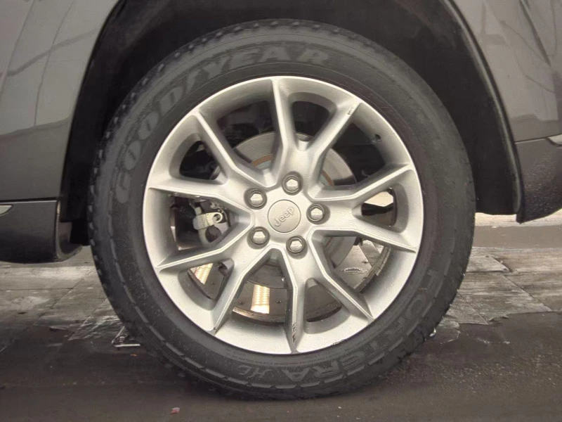 Jeep Grand Wagoneer, снимка 12 - Автомобили и джипове - 53024212