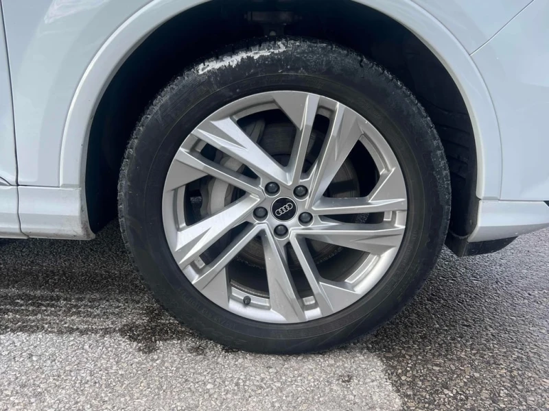 Audi Q7 * Komfort * CARFAX * БЕЗ ПЪРВОНАЧАЛНА ВНОСКА, снимка 7 - Автомобили и джипове - 53049751