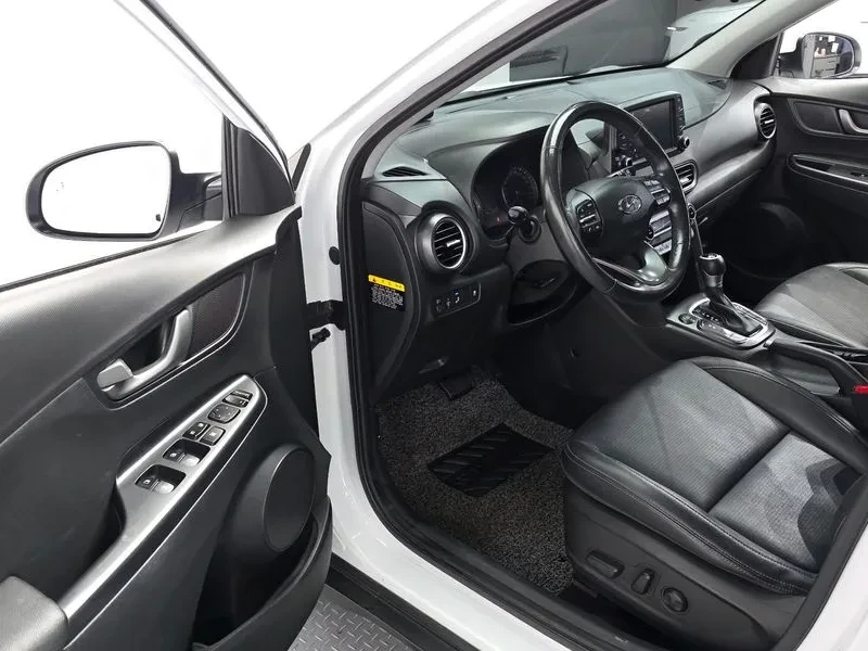 Hyundai Kona 1.6Т, снимка 11 - Автомобили и джипове - 54257152
