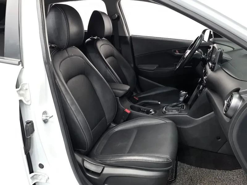 Hyundai Kona 1.6Т, снимка 10 - Автомобили и джипове - 54257152