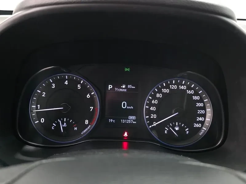 Hyundai Kona 1.6Т, снимка 8 - Автомобили и джипове - 54257152