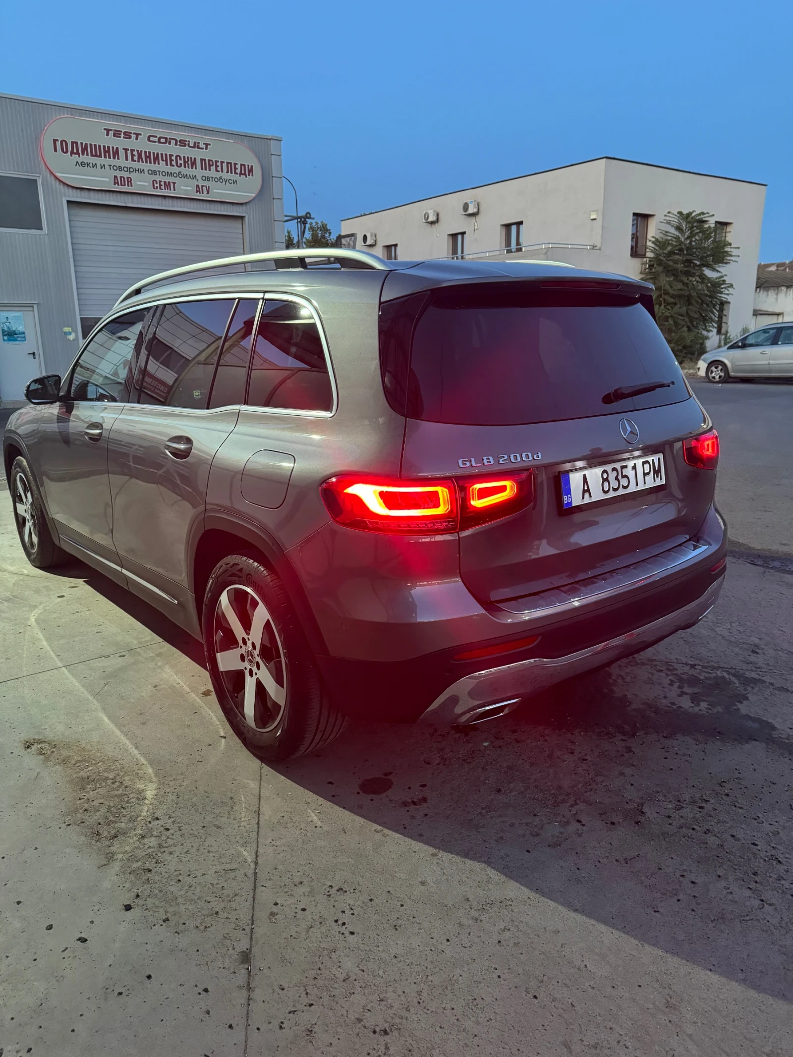 Mercedes-Benz GLB  - изображение 7