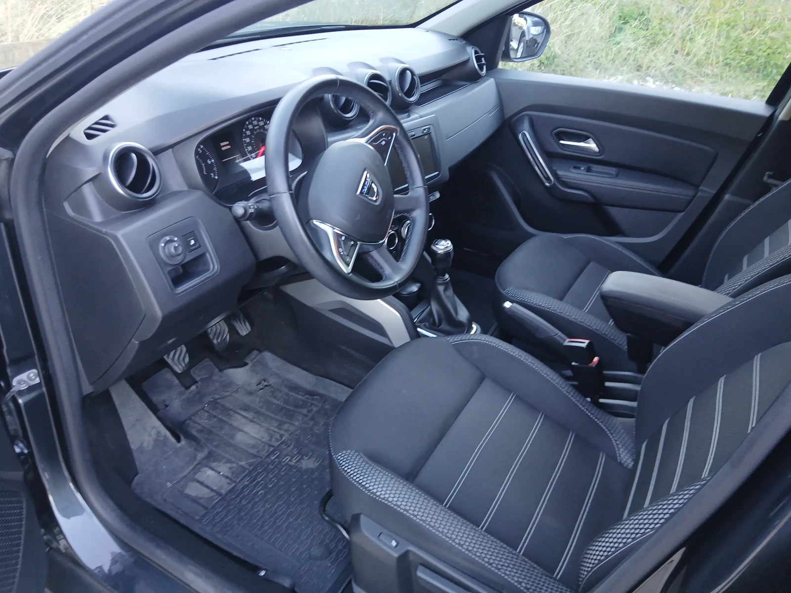 Dacia Duster 1.5 DCI 4Х4 - изображение 9