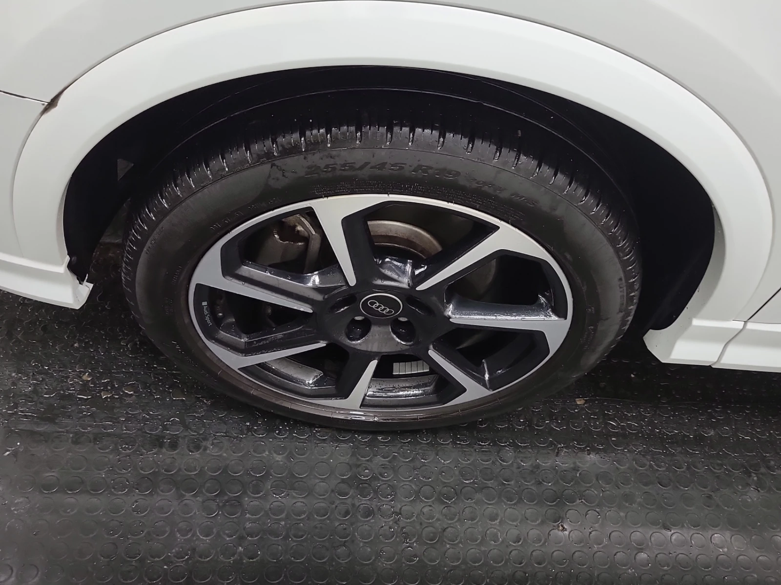 Audi Q3 2L 4cyl AWD - изображение 9