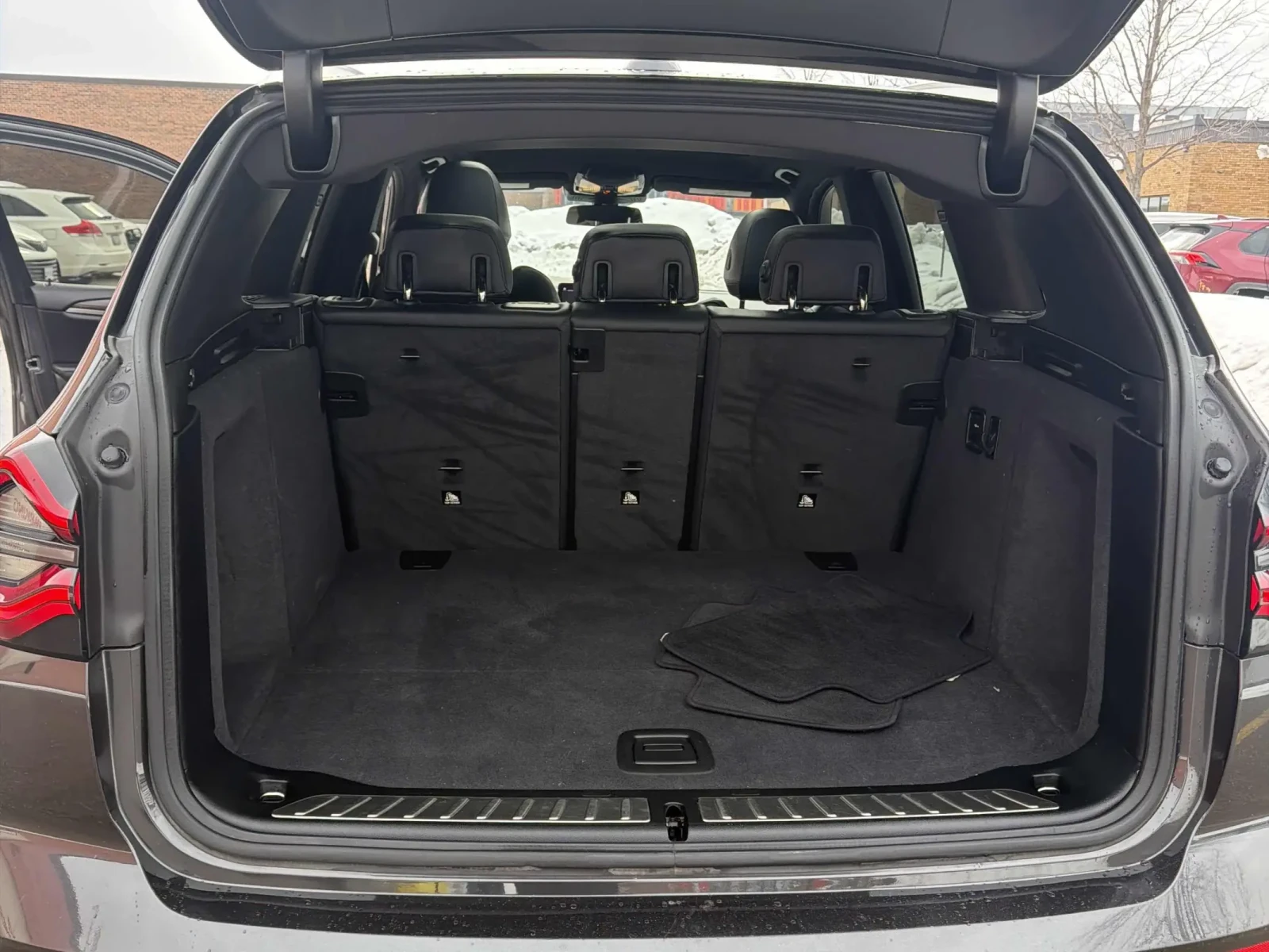 BMW X3 * xDrive30i * CARFAX * ПАНО * KEYLESS * ПОДГРЕВИ - изображение 10