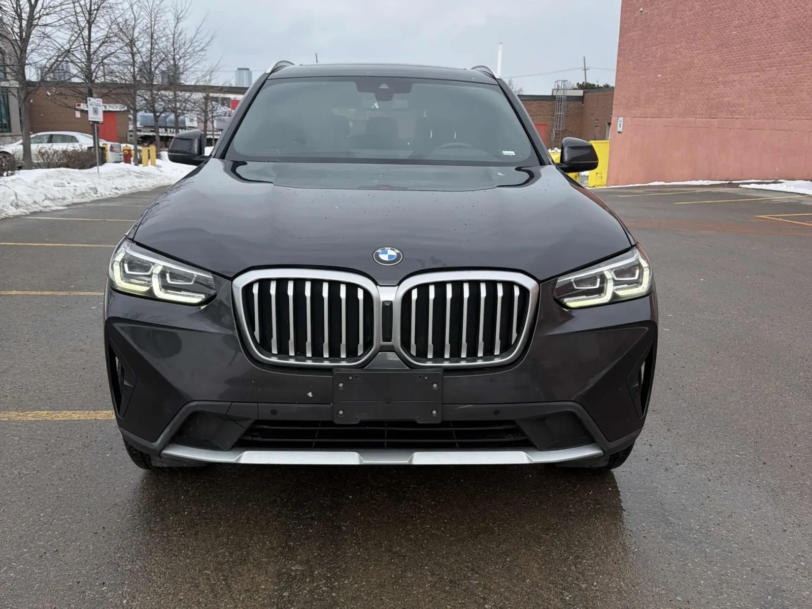 BMW X3 * xDrive30i * CARFAX * ПАНО * KEYLESS * ПОДГРЕВИ - изображение 2