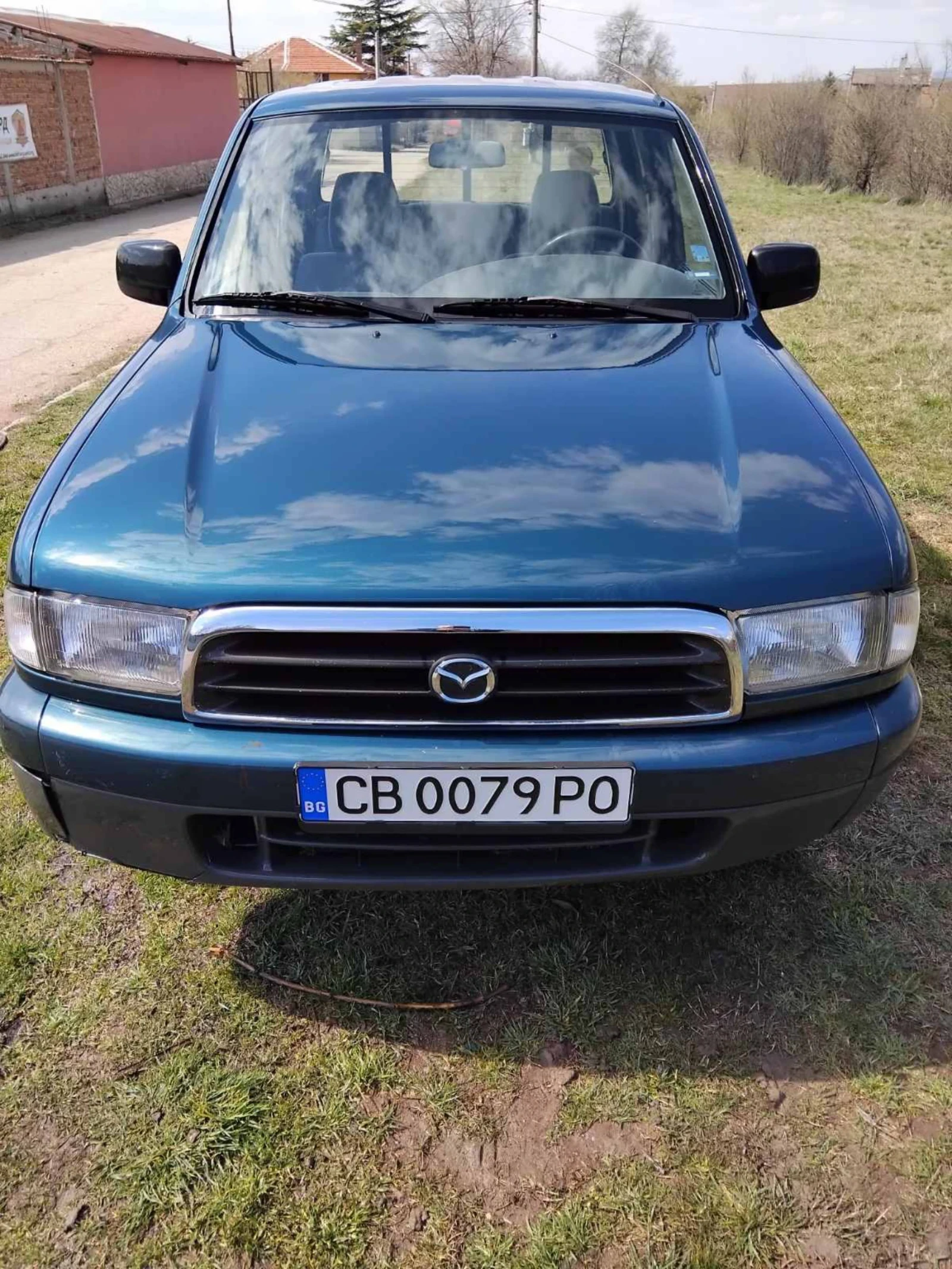 Mazda B2500 2.5 TDI, снимка 2 - Автомобили и джипове - 53992352