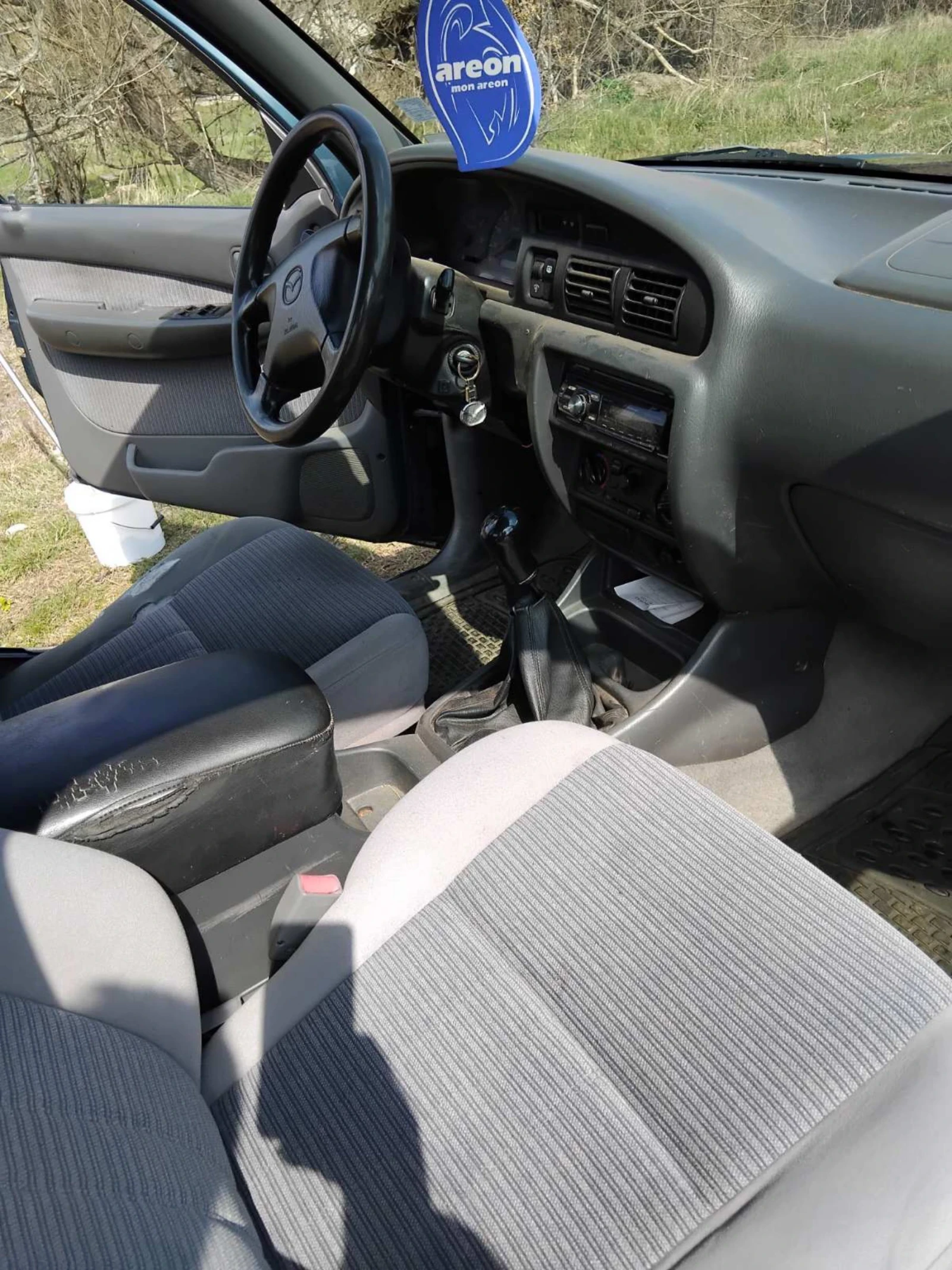 Mazda B2500 2.5 TDI, снимка 10 - Автомобили и джипове - 53992352