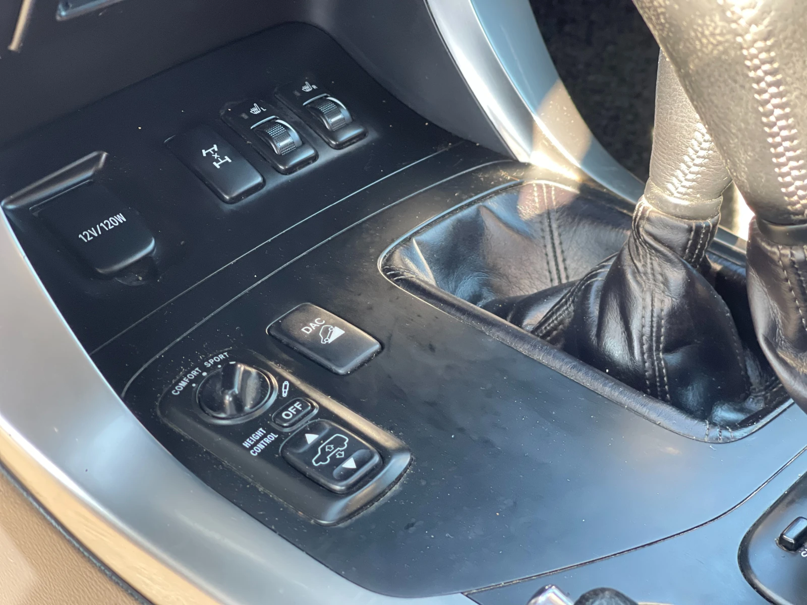 Toyota Land cruiser 3.0D-4D 4x4, снимка 15 - Автомобили и джипове - 54309037