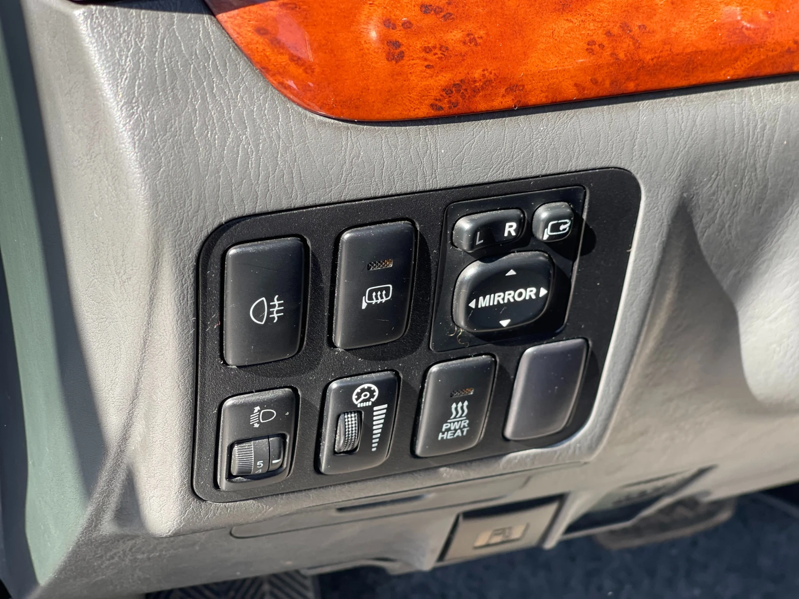 Toyota Land cruiser 3.0D-4D 4x4, снимка 16 - Автомобили и джипове - 54309037