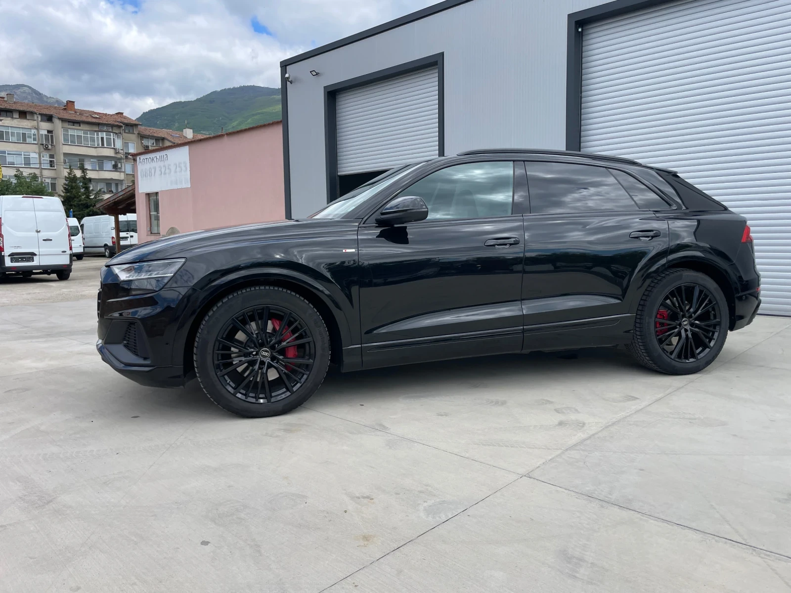 Audi Q8 50TDI/QUATTRO/S-LINE/MATRIX/360CAM/, снимка 7 - Автомобили и джипове - 54504253