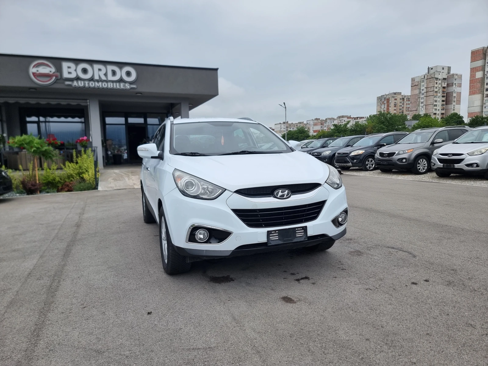 Hyundai IX35 2.0CRDI 4X4, снимка 9 - Автомобили и джипове - 55129223