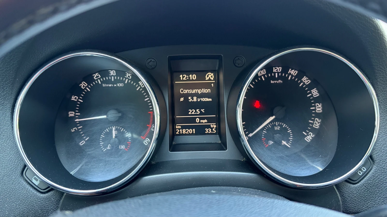 Skoda Yeti Green line , снимка 7 - Автомобили и джипове - 55577415
