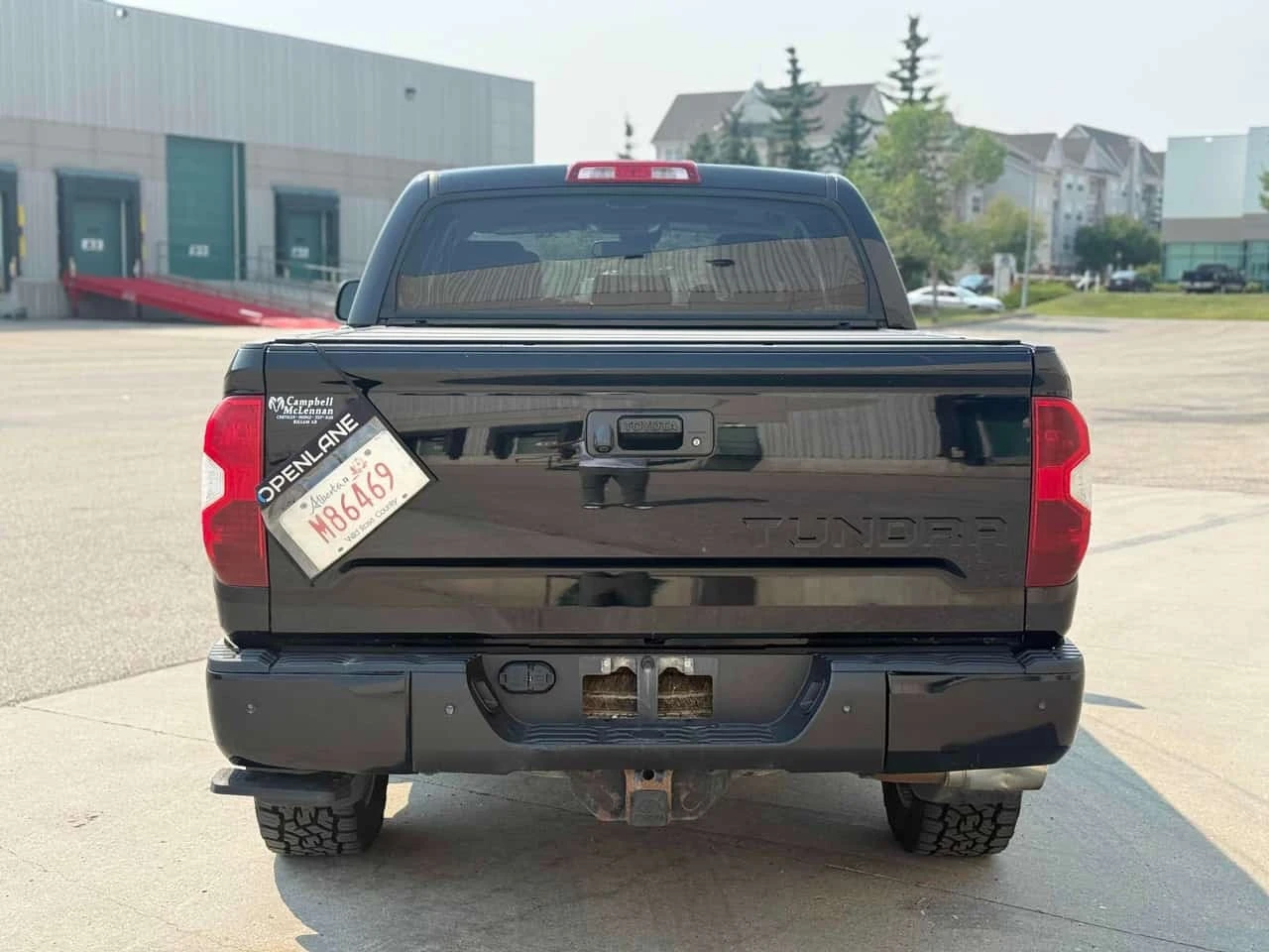 Toyota Tundra Platinum | CARFAX | АВТОКРЕДИТ БЕЗ ПЪРВОНАЧАЛНА , снимка 6 - Автомобили и джипове - 55793393