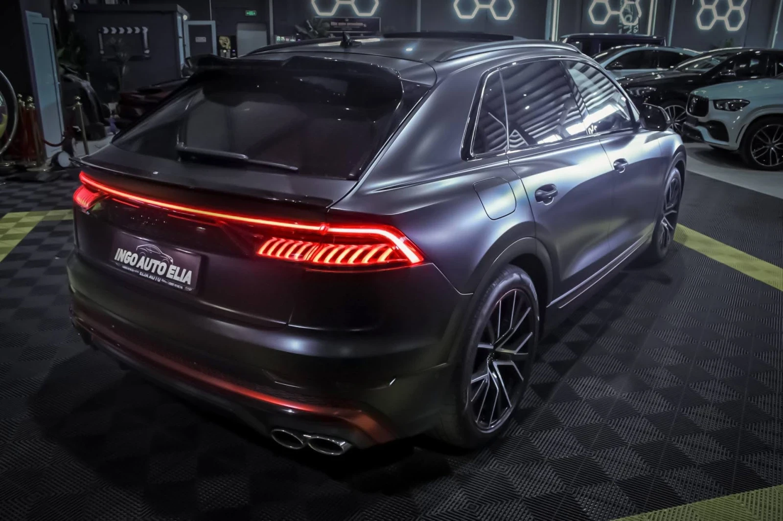 Audi SQ8 4.0D V8 MATRIX B&O ПАНО ЛИЗИНГ 100%, снимка 7 - Автомобили и джипове - 56708847