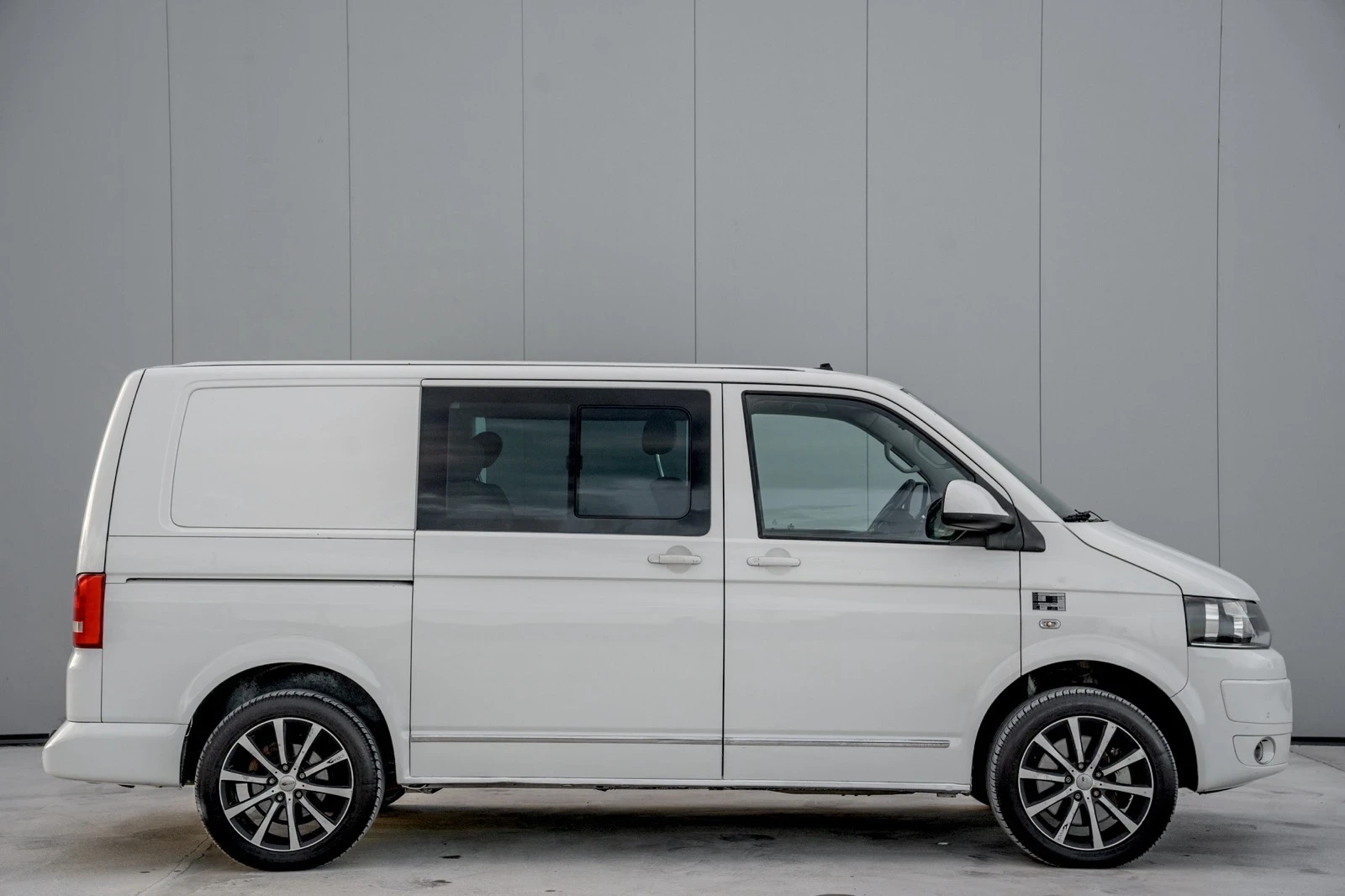 VW Transporter 2.0 TDI | T5 | 4MOTION | NAVI | WEBASTO | FACELIFT - изображение 4