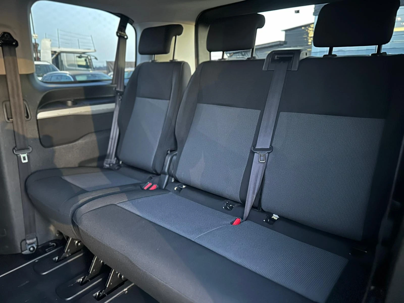 Toyota Proace / VERSO / ������������ / 8+ 1 / 75KWh / | Mobile.bg � ����������� 10