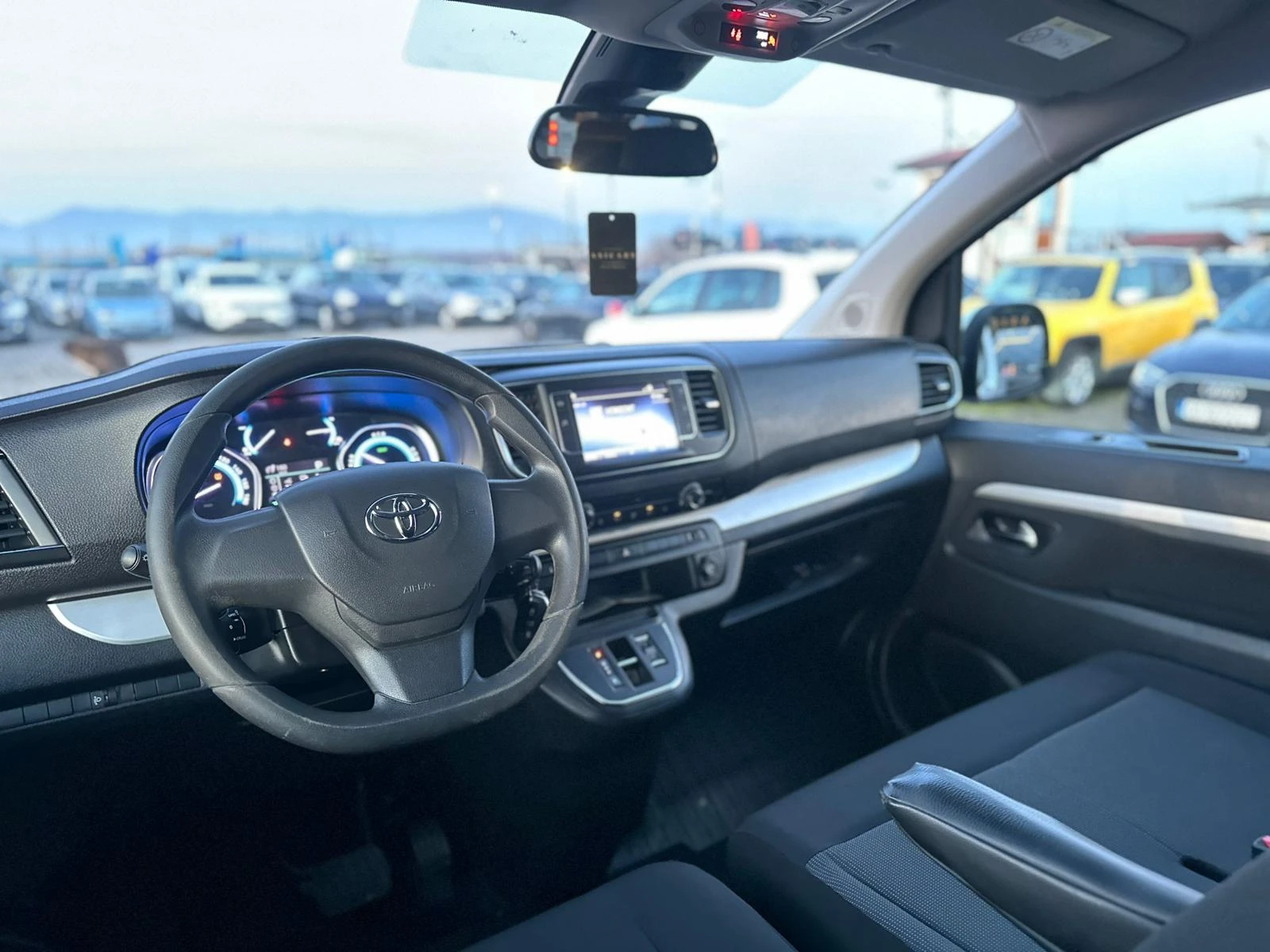 Toyota Proace / VERSO / ������������ / 8+ 1 / 75KWh / | Mobile.bg � ����������� 9