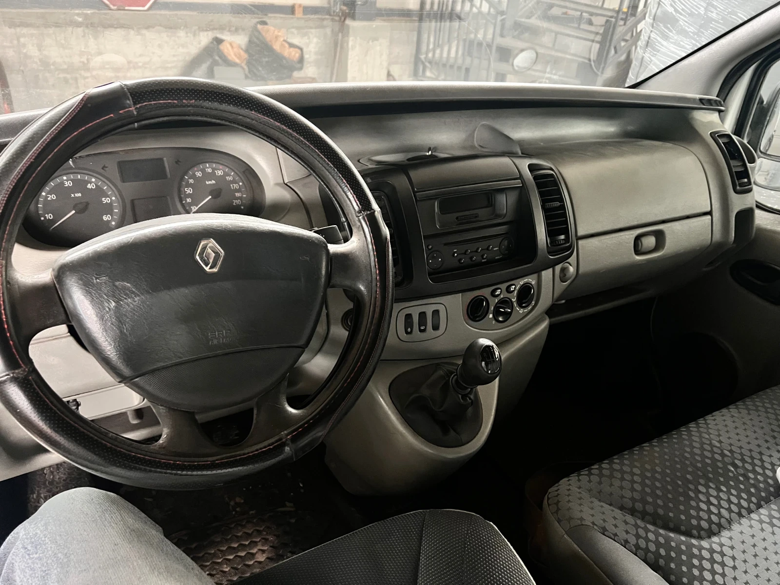 Renault Trafic -, снимка 4 - Бусове и автобуси - 56355017
