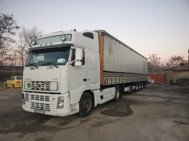 Volvo Fh 12 Композиция, снимка 1 - Камиони - 48595387