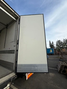 Полуремарке Krone Frigo, снимка 17