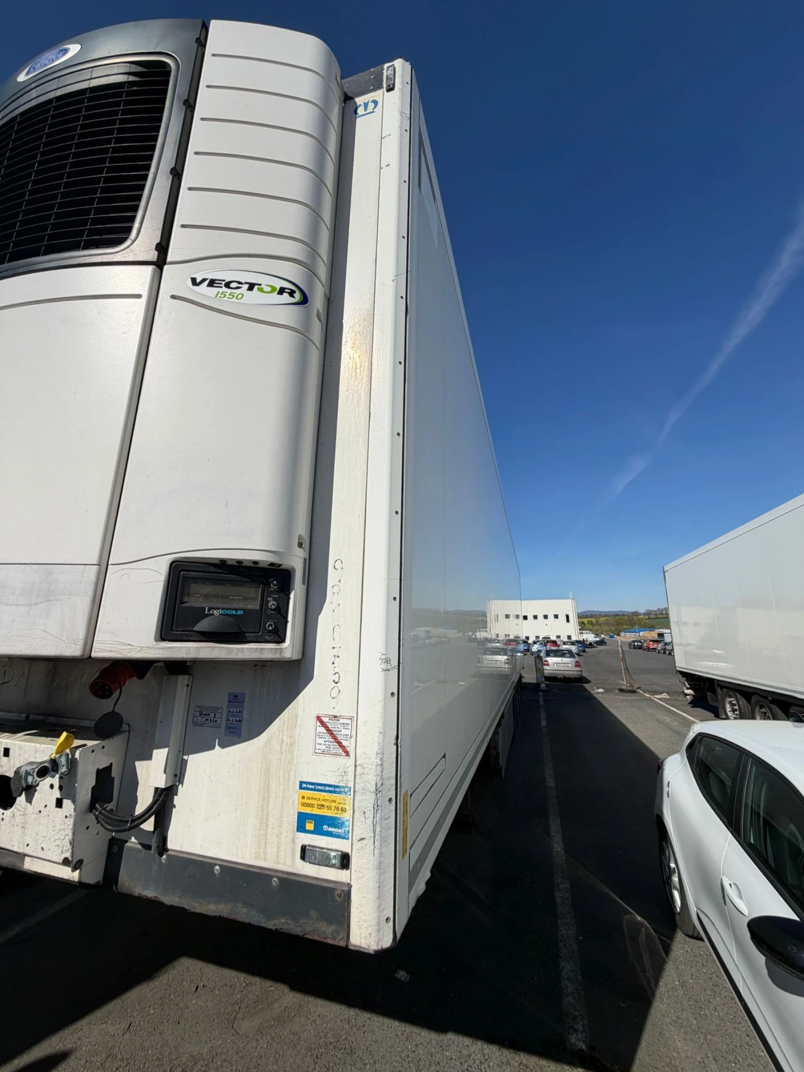 Полуремарке Krone Frigo, снимка 10 - Ремаркета - 54677595