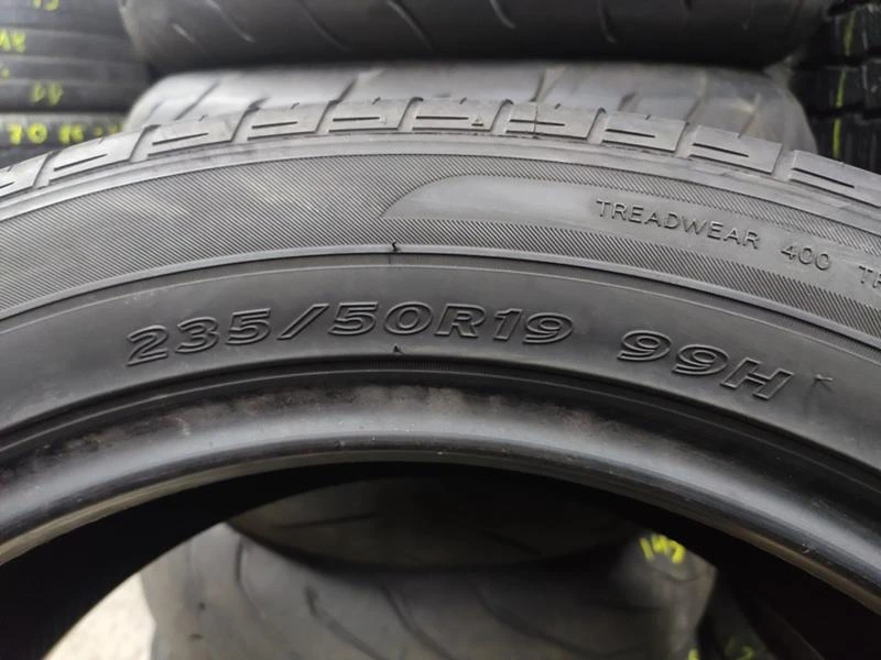 Гуми Летни 235/50R19, снимка 9 - Гуми и джанти - 33192387