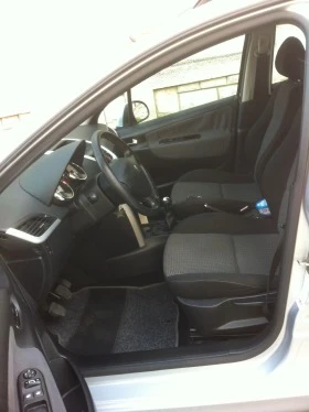 Peugeot 207 1.4бензин, снимка 6