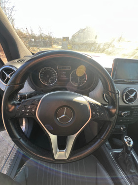 Mercedes-Benz B 200, снимка 13 - Автомобили и джипове - 45508336