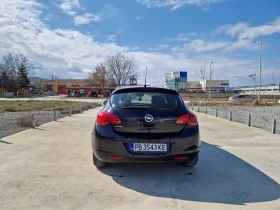 Opel Astra J 1.6 / 116к.с. LPG , снимка 8