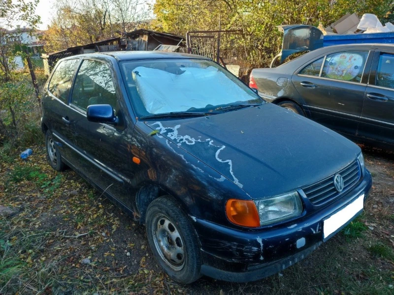 VW Polo, снимка 4 - Автомобили и джипове - 47525906