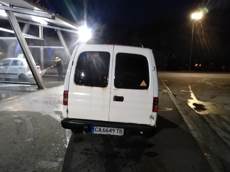 Opel Combo, снимка 2 - Автомобили и джипове - 47392597