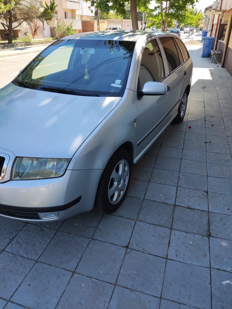 Skoda Fabia, снимка 4 - Автомобили и джипове - 47470345